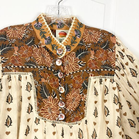 Nwot FARM RIO Top L Cream Brown Floral Pearly-Button Crochet Puff-Balloon-Sleeve - Picture 6 of 16